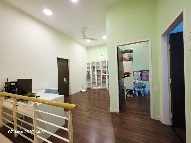 Rumah Teres 2 Tingkat untuk Dijual di Taman Putra Impiana (Puchong) - Jason Keong - Study - PropertyGuru.com.my