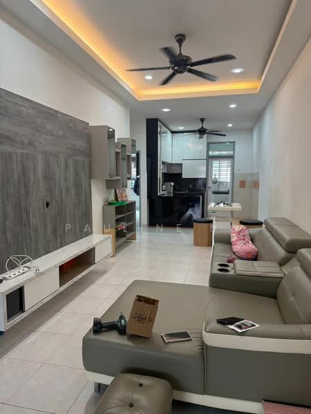 1-storey Terraced House for Sale in Taman Bestari Indah (Ulu Tiram) - Pauline Ng - Living Room - PropertyGuru.com.my