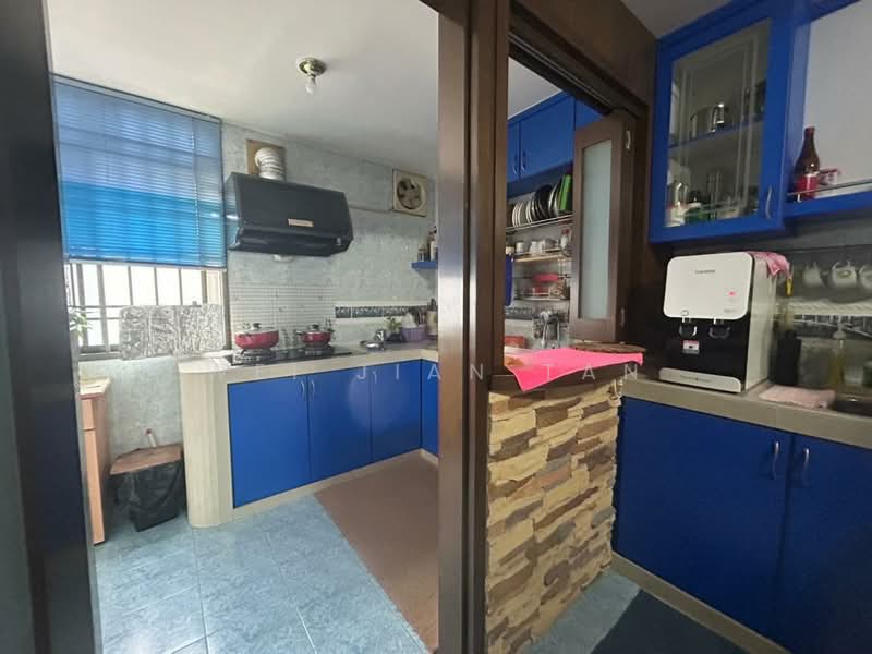 Rumah Teres 2 Tingkat untuk Dijual di Taman Desa Tebrau (Tebrau) - Wei Jian Tan - Kitchen - PropertyGuru.com.my