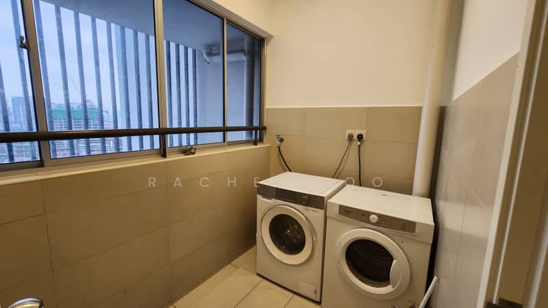 Kondominium untuk Disewa di LaCosta @ Sunway South Quay - Rachel Too - Balcony - PropertyGuru.com.my