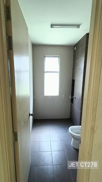 Semi-Detached House for Sale in Bandar Parklands (Klang) - Chloe Tan - PropertyGuru.com.my