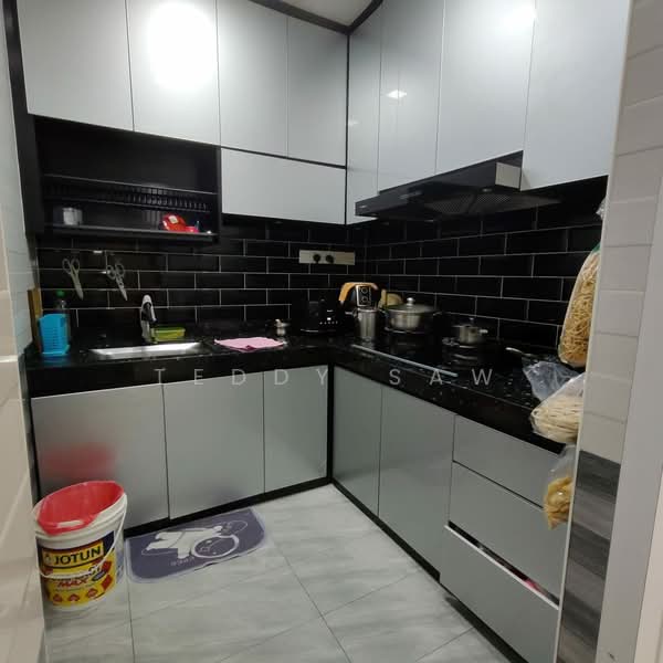 Rumah Teres untuk Dijual di Tamansari (Rawang) - Teddy Saw - Kitchen - PropertyGuru.com.my