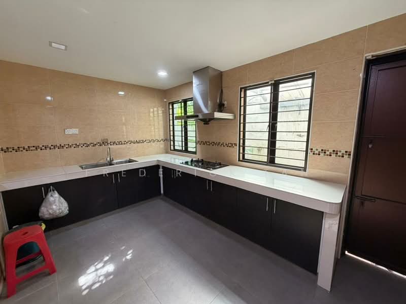 2-storey Terraced House for Rent in Bandar Menjalara (Kuala Lumpur) - Frederick Tan - Kitchen - PropertyGuru.com.my