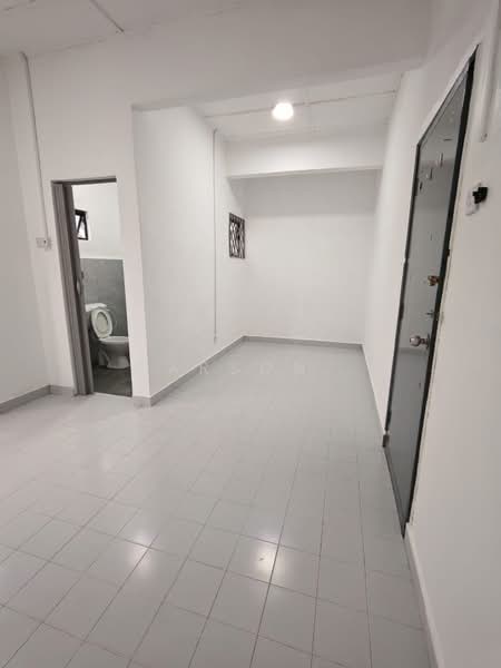2-storey Terraced House for Sale in Taman Desa Cemerlang (Ulu Tiram) - Carson . - PropertyGuru.com.my