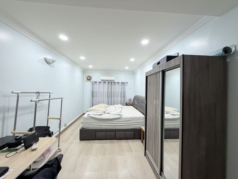 2-storey Terraced House for Sale in Taman Baiduri (Banting) - Zenny Lim - Bedroom - PropertyGuru.com.my