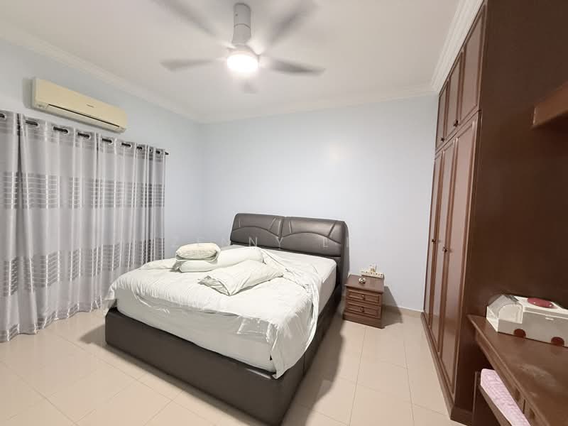2-storey Terraced House for Sale in Taman Baiduri (Banting) - Zenny Lim - Bedroom - PropertyGuru.com.my