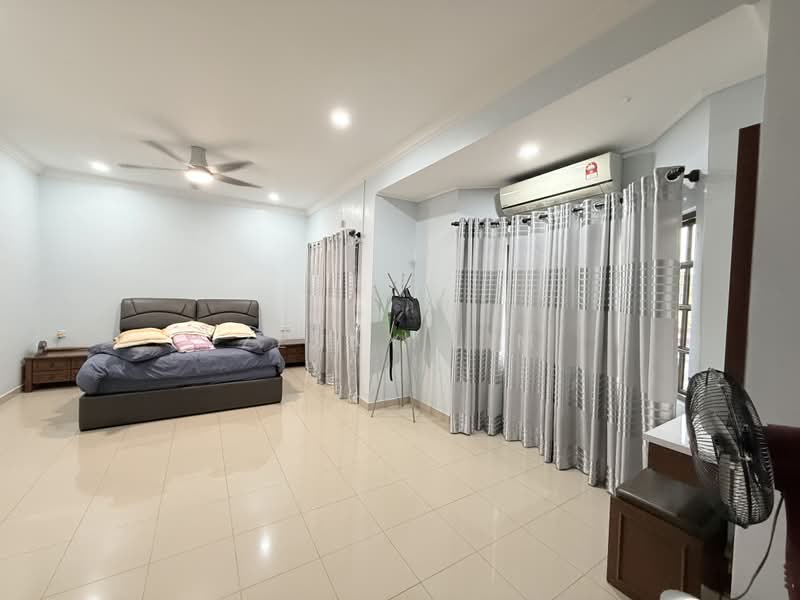 2-storey Terraced House for Sale in Taman Baiduri (Banting) - Zenny Lim - Bedroom - PropertyGuru.com.my