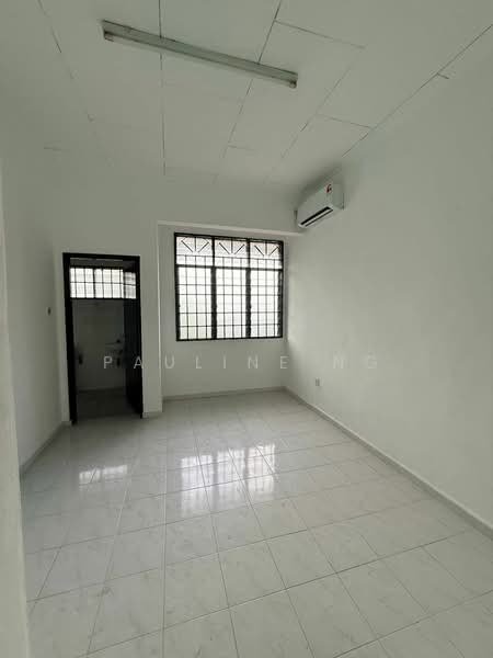 Rumah Teres 2 Tingkat untuk Dijual di Taman Johor Jaya (Johor Bahru) - Pauline Ng - Interior - PropertyGuru.com.my