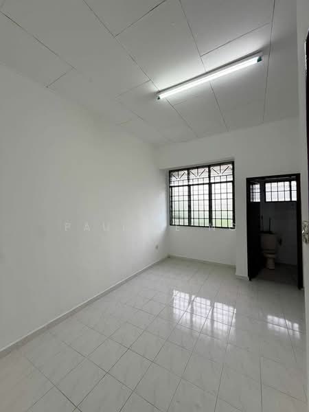 Rumah Teres 2 Tingkat untuk Dijual di Taman Johor Jaya (Johor Bahru) - Pauline Ng - Interior - PropertyGuru.com.my