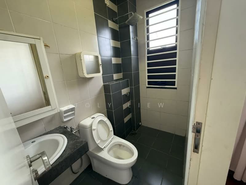 Rumah Teres untuk Dijual di Alam Damai (Cheras) - Joly Liew - PropertyGuru.com.my