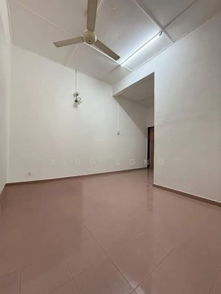 1-storey Terraced House for Sale in Taman Mas Merah (Batu Berendam) - King Song - PropertyGuru.com.my