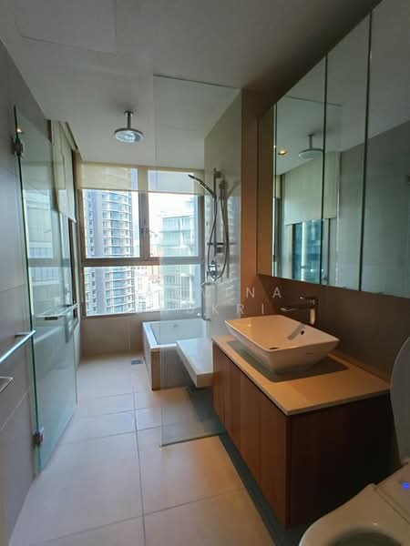 Servis Apartment untuk Disewa di Stonor 3 - Darwina Shukri - Bathroom - PropertyGuru.com.my