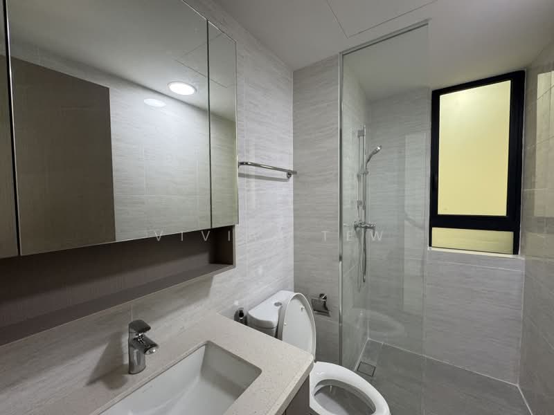Servis Apartment untuk Disewa di Baron Residence @ Lake City - Vivian Tew - Bathroom - PropertyGuru.com.my