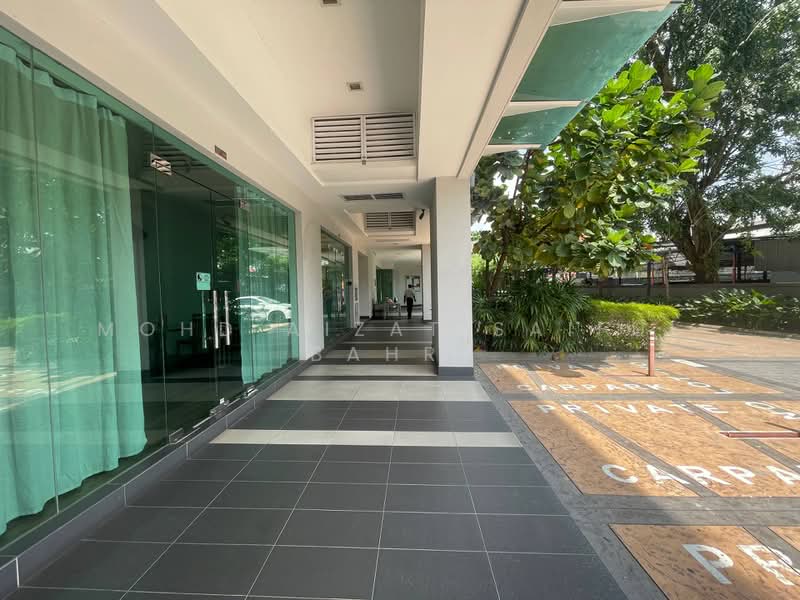 Shop / Office for Sale in Puchong (Selangor) - Mohd Aizat Saiful Bahri - Exterior - PropertyGuru.com.my