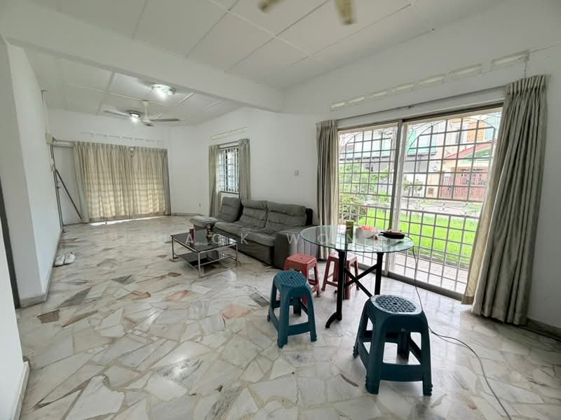1-storey Terraced House for Rent in Johor Bahru (Johor) - Jack Wong - Living Room - PropertyGuru.com.my