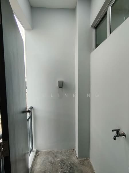 Townhouse for Rent in Johor Bahru (Johor) - Pauline Ng - Balcony - PropertyGuru.com.my