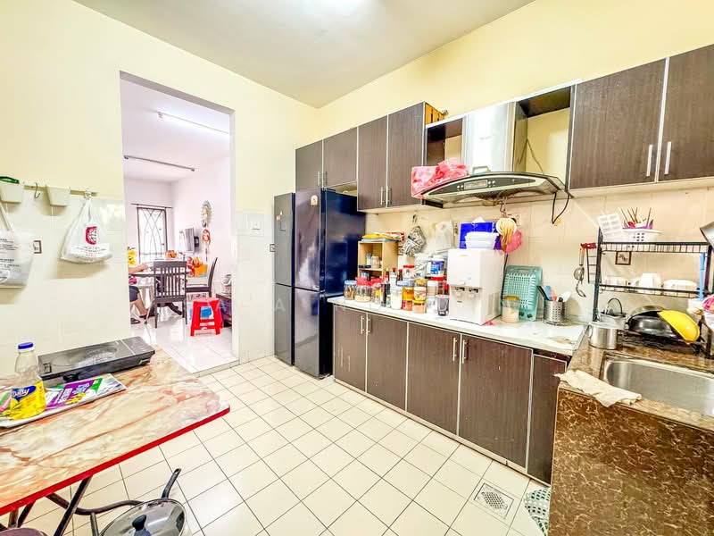 Rumah Teres 2 Tingkat untuk Dijual di Setia Impian (Setia Alam) - Sa'a Nordin - Kitchen - PropertyGuru.com.my