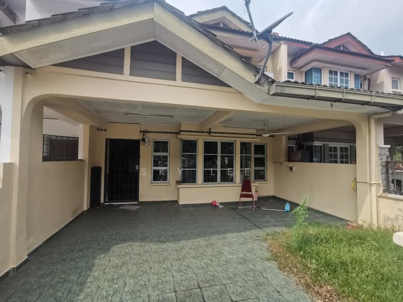 2-storey Terraced House for Sale in Taman Putra Prima (Puchong) - Sky Lee - Exterior - PropertyGuru.com.my