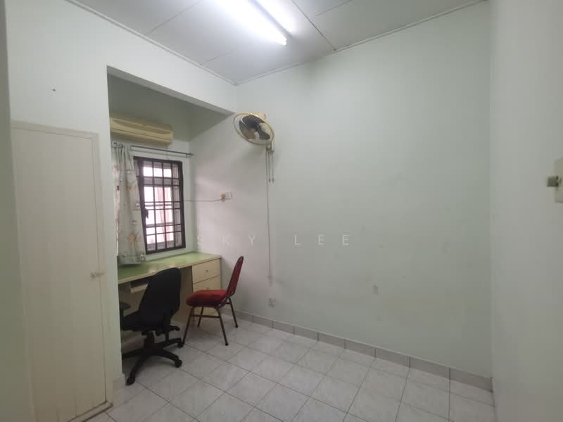 2-storey Terraced House for Sale in Taman Putra Prima (Puchong) - Sky Lee - Study - PropertyGuru.com.my