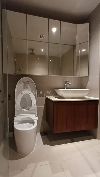 Servis Apartment untuk Dijual di Stonor 3 - Darwina Shukri - Bathroom - PropertyGuru.com.my