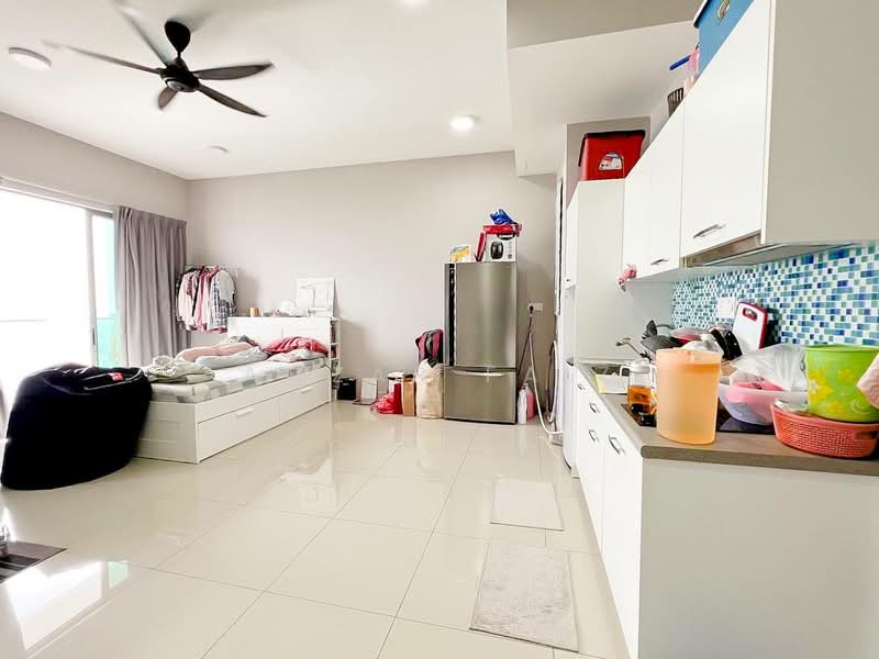 Service Residence for Sale at Cybersquare - Amzar Faiz - PropertyGuru.com.my