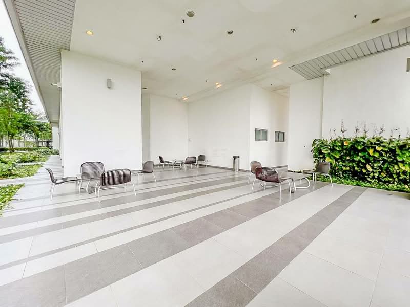 Service Residence for Sale at Cybersquare - Amzar Faiz - PropertyGuru.com.my