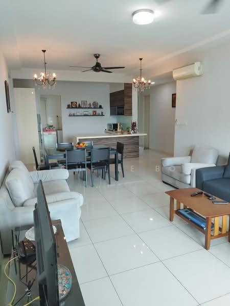 Kondominium untuk Dijual di LaCosta @ Sunway South Quay - Michelle Boh - Living Room - PropertyGuru.com.my