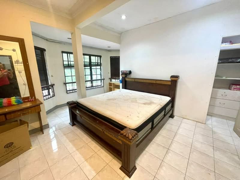 2-storey Terraced House for Sale in Seksyen 7 (Kota Damansara) - Mohd Aizat Saiful Bahri - Bedroom - PropertyGuru.com.my