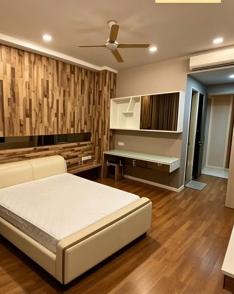 Kondominium untuk Dijual di LaCosta @ Sunway South Quay - Michelle Boh - Bedroom - PropertyGuru.com.my