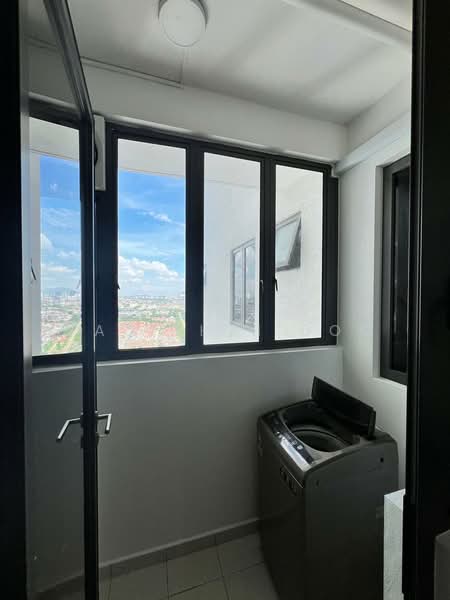Servis Apartment untuk Disewa di United Point (Residensi Berpadu) - Yau Thai Soo - View - PropertyGuru.com.my