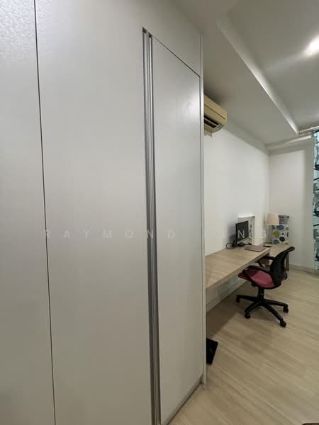 Service Residence for Sale at Camellia Serviced Suites - Raymond Ling - Study - PropertyGuru.com.my