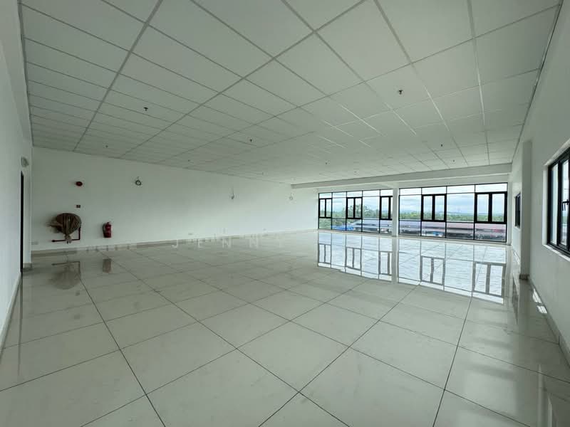 Warehouse for Rent in Taman Sains Selangor (Kota Damansara) - Jenny Yee - Interior - PropertyGuru.com.my