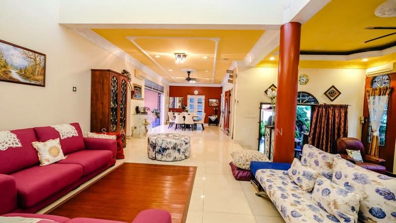 Rumah Banglo untuk Dijual di Sungai Buloh (Selangor) - Sa'a Nordin - Living Room - PropertyGuru.com.my