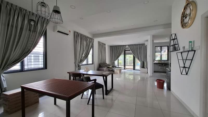 2-storey Terraced House for Sale in Rawang (Selangor) - KC Yap - Living Room - PropertyGuru.com.my