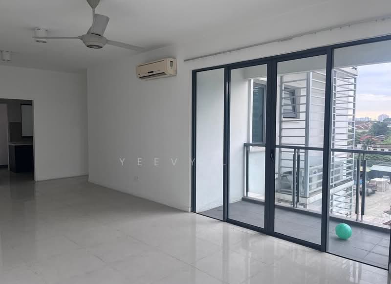 Kondominium untuk Dijual di Boulevard Residence - Yeevy Lee - Balcony - PropertyGuru.com.my