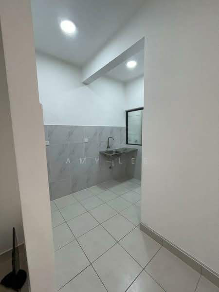Kondominium untuk Disewa di Sky Awani Residensi 2 - Amy Lee - Kitchen - PropertyGuru.com.my