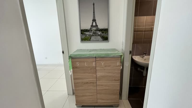Servis Apartment untuk Disewa di Savanna Executive Suite @ Southville City - Wesley Fu - Bathroom - PropertyGuru.com.my