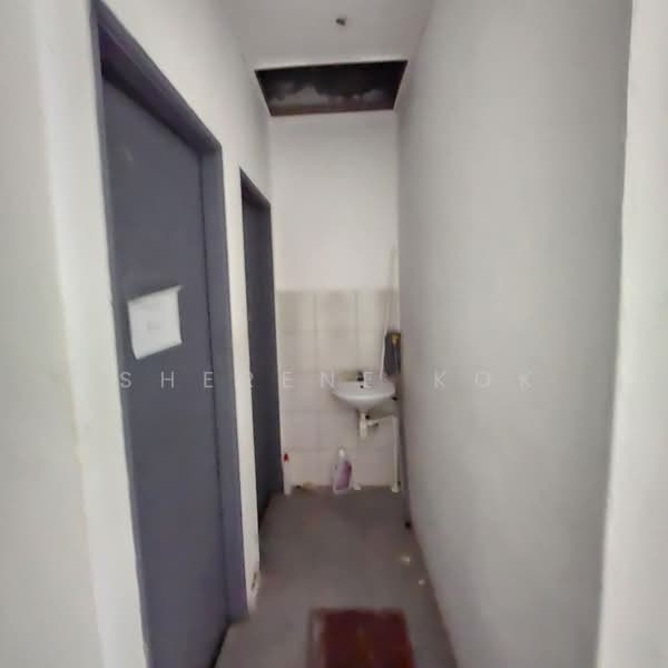 Shop for Rent in Matang (Kuching) - Sherene Kok - Corridor - PropertyGuru.com.my