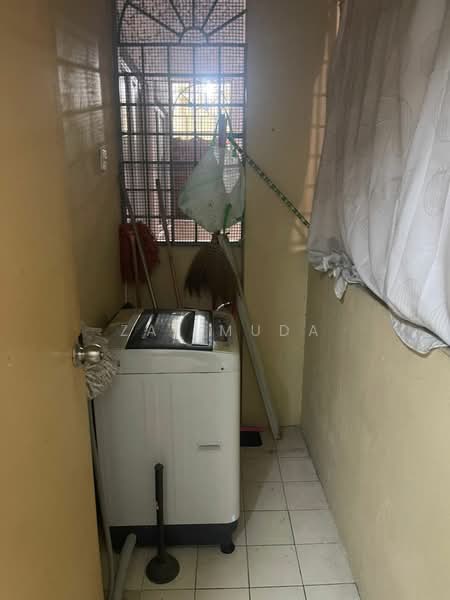 Apartment for Rent at Sri Ria Apartments - Zai Muda - PropertyGuru.com.my