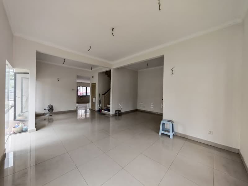 Terraced House for Sale in Bandar Kinrara Seksyen 1 (Bandar Kinrara) - Alvin Teh - Living Room - PropertyGuru.com.my