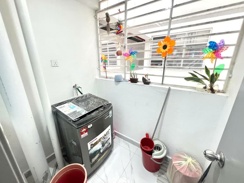 Service Residence for Sale at Acacia - Amzar Faiz - PropertyGuru.com.my