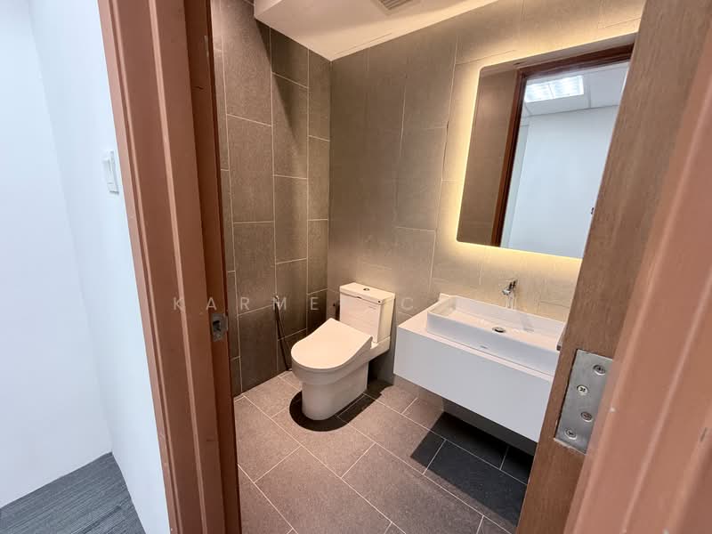 Office for Rent in KLCC (KL City Centre) - Karmen Chan - Washroom 2 - PropertyGuru.com.my