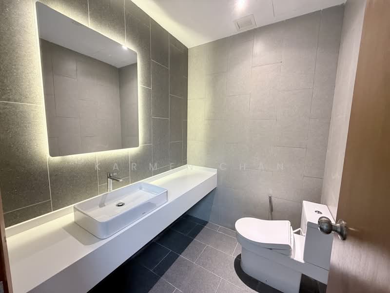 Office for Rent in KLCC (KL City Centre) - Karmen Chan - Washroom 1 - PropertyGuru.com.my