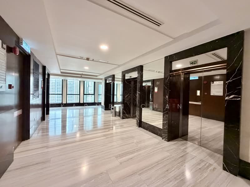 Office for Rent in KLCC (KL City Centre) - Karmen Chan - Lift Lobby - PropertyGuru.com.my