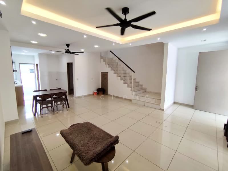 2-storey Terraced House for Sale in Setia Ecohill (Semenyih) - JX Chong - Living Room - PropertyGuru.com.my