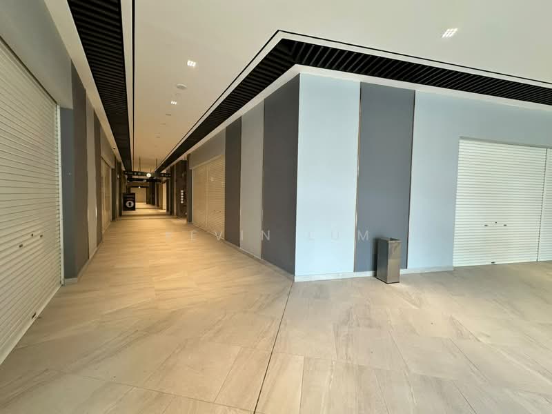 Shop / Office untuk Disewa di Kota Damansara (Selangor) - Kevin Lum - Corridor - PropertyGuru.com.my