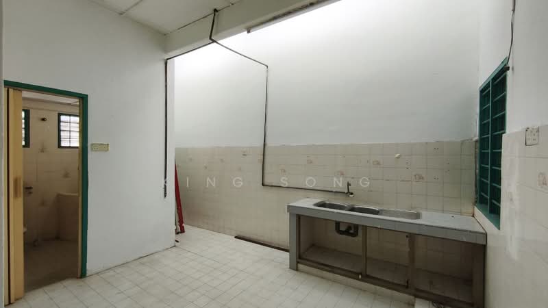Rumah Teres 1 Tingkat untuk Dijual di Taman Bukit Beruang Utama (Bukit Baru) - King Song - PropertyGuru.com.my