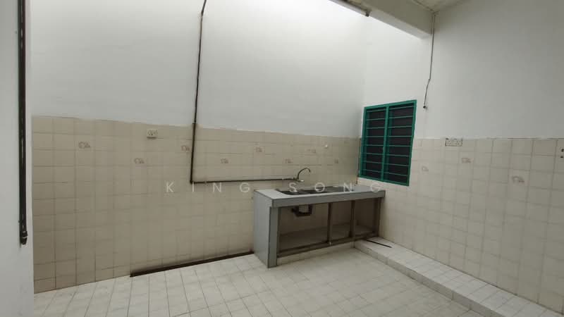 Rumah Teres 1 Tingkat untuk Dijual di Taman Bukit Beruang Utama (Bukit Baru) - King Song - PropertyGuru.com.my