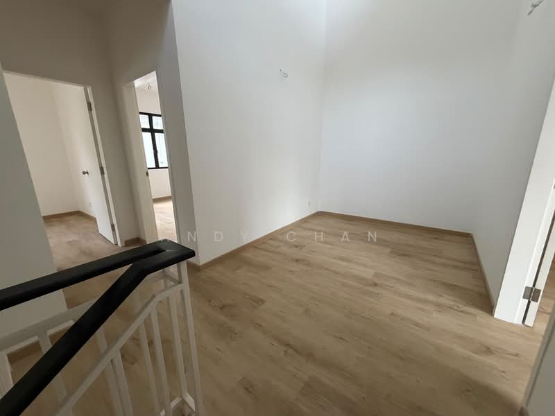 Rumah Teres 2 Tingkat untuk Dijual di Taman Bukit Kaze (Ulu Tiram) - Andy Chan - PropertyGuru.com.my