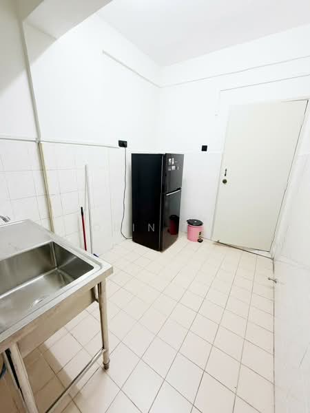 Apartment for Rent at Bayu Puteri 2 - Robin Teo - PropertyGuru.com.my